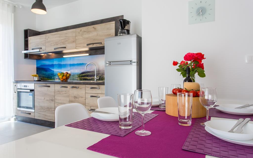 Apartments Viktorija Башка Екстер'єр фото