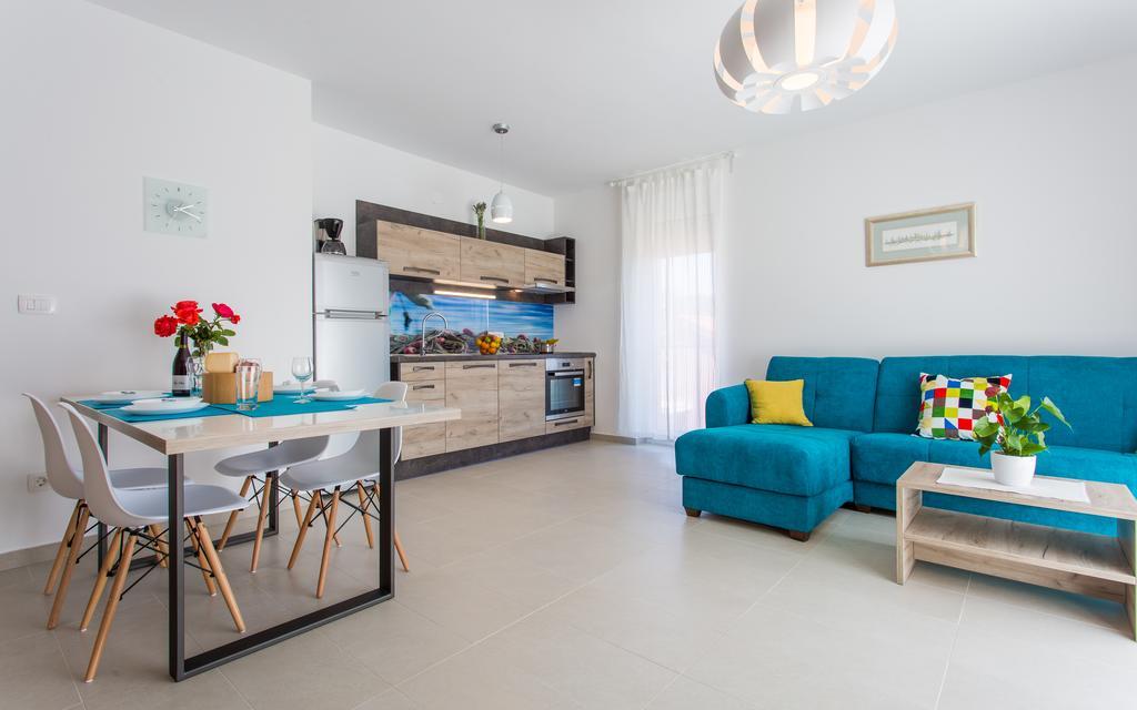 Apartments Viktorija Башка Екстер'єр фото